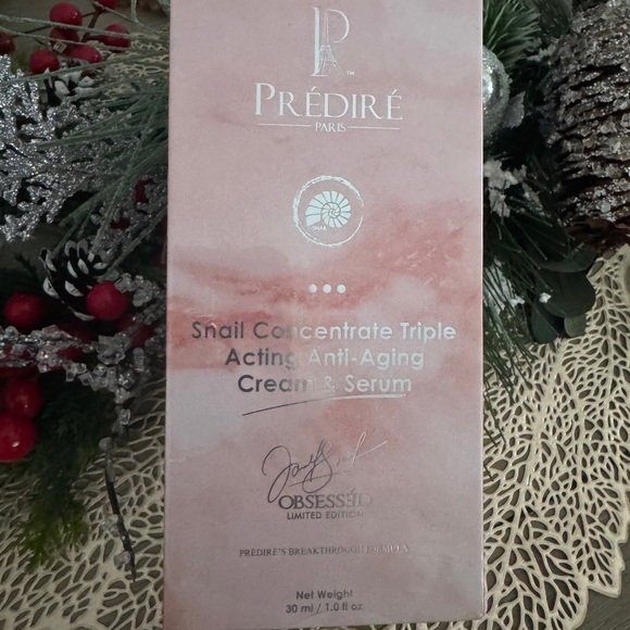 Predire Paris Snail Concentrate triple acting Anti-Aging Cream & Serum - Pink - Picture 3 of 3